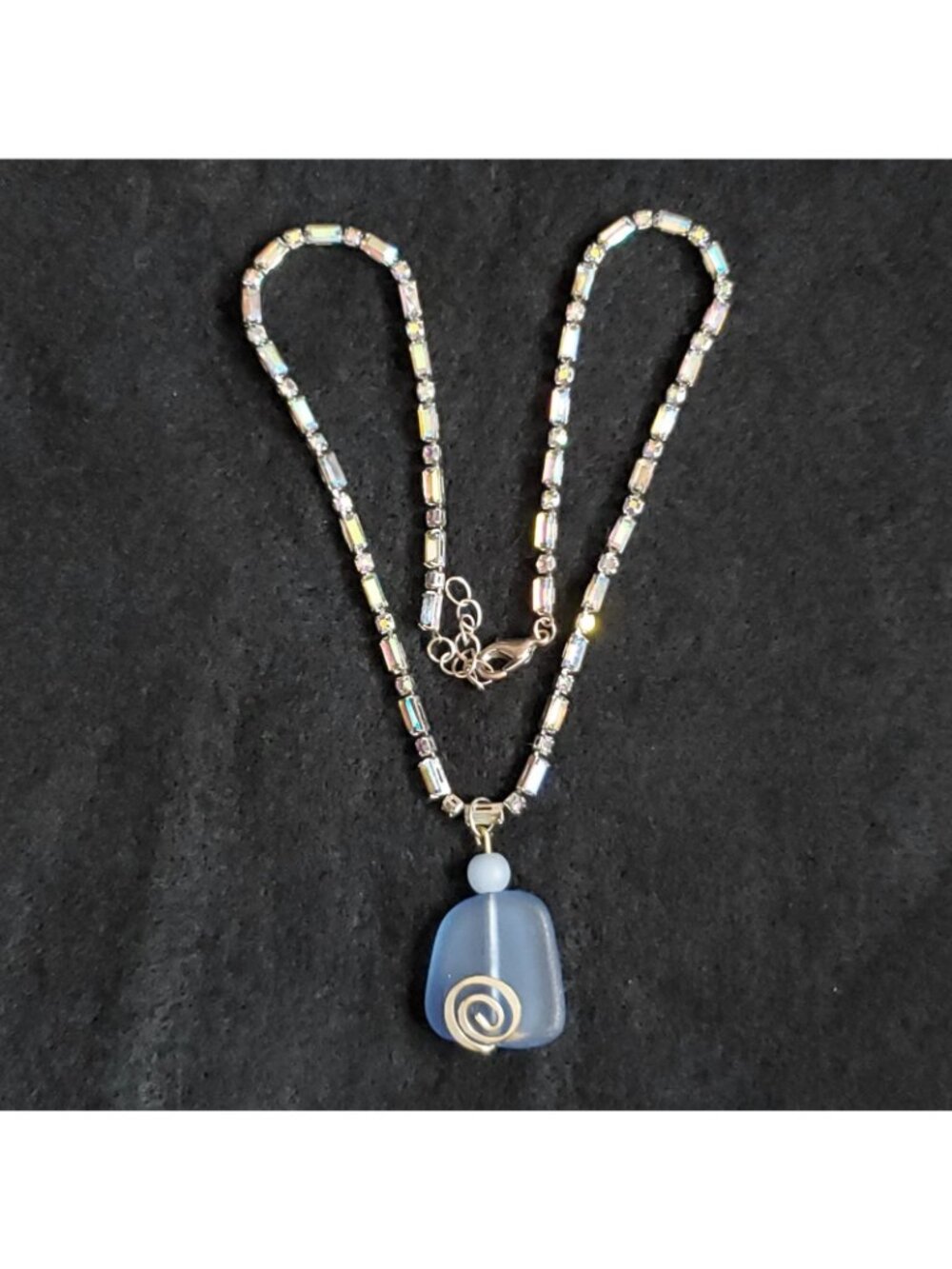Sea Glass Necklace Blue Silver Tone Aura Borealis Rhinestone 15" - Picture 3 of 8
